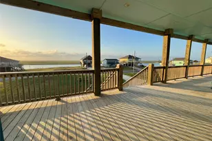 1432 County Rd 230, Sargent, TX 77414 - Photo 11
