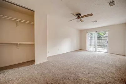 10607 Silkwood Drive, Houston, TX 77031 - Photo 33