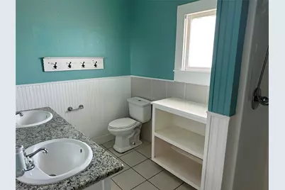 1615 16th Street, Galveston, TX 77550 - Photo 7
