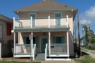 1615 16th St, Galveston, TX 77550 - Photo 1
