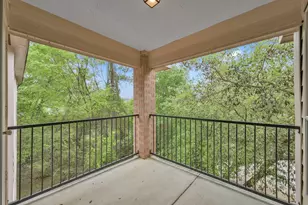 8051 Bay Branch Dr, The Woodlands, TX 77382 - Photo 3