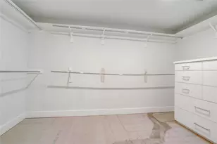 8800 Woodway Dr, Houston, TX 77063 - Photo 35