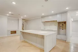 8800 Woodway Dr, Houston, TX 77063 - Photo 17