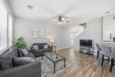 71 Summerhaze Circle, The Woodlands, TX 77382 - Photo 5
