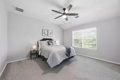 71 Summerhaze Circle, The Woodlands, TX 77382 - Photo 19