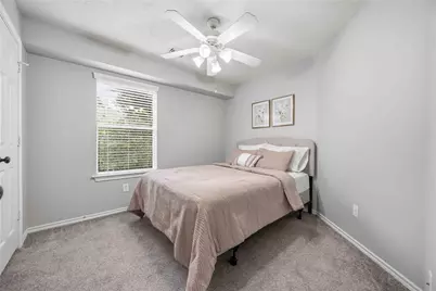 71 Summerhaze Circle, The Woodlands, TX 77382 - Photo 15