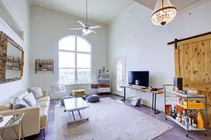 1010 Rosine St, Houston, TX 77019 - Photo 1