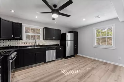 2 Ground Brier Court, The Woodlands, TX 77381 - Photo 3