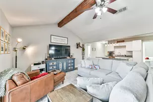 5421 Bramble Ln, Dickinson, TX 77539 - Photo 5