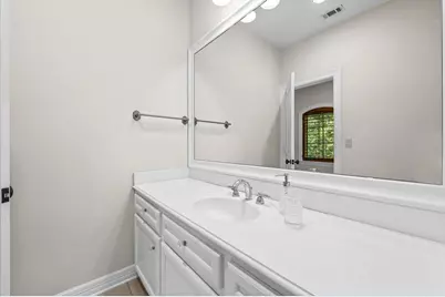 11935 Broken Bough Drive, Bunker Hill Village, TX 77024 - Photo 35
