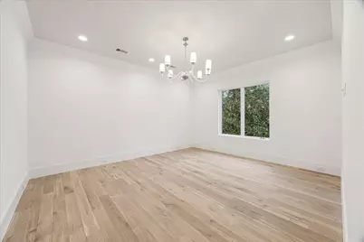 3 Wentworth Green Way, Houston, TX 77027 - Photo 17