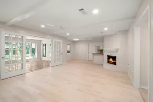 11611 Primwood Dr, Houston, TX 77070 - Photo 13