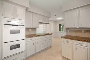 11611 Primwood Dr, Houston, TX 77070 - Photo 13