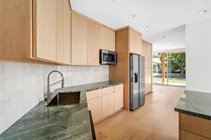 4429 Woodside St, Houston, TX 77023 - Photo 21