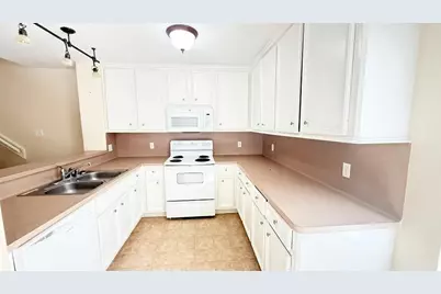 175 Binnacle Court #B, Willis, TX 77318 - Photo 13