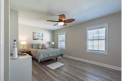 1726 65th Street, Galveston, TX 77551 - Photo 9