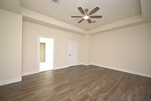 8027 Virgil St, Houston, TX 77088 - Photo 15
