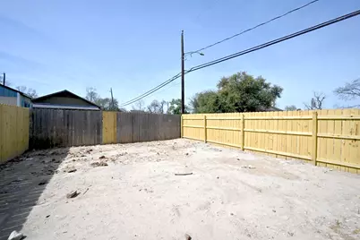 8027 Virgil Street, Houston, TX 77088 - Photo 31