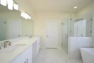 8027 Virgil St, Houston, TX 77088 - Photo 21