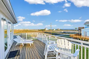 3913 11 Mile Rd, Galveston, TX 77554 - Photo 27
