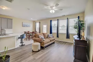 13011 Peppergate Ln, Houston, TX 77044 - Photo 3