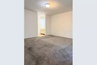 5602 Easthampton Drive #B, Houston, TX 77039 - Photo 9