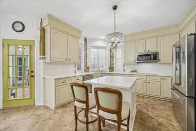 1019 Quiet Glen Court, Sugar Land, TX 77479 - Photo 13