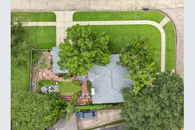 1019 Quiet Glen Court, Sugar Land, TX 77479 - Photo 31
