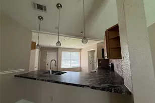 2103 Barrington Pl Dr, Sugar Land, TX 77478 - Photo 11