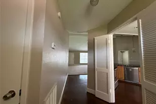 2103 Barrington Pl Dr, Sugar Land, TX 77478 - Photo 7