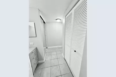 2016 Main Street #2204, Houston, TX 77002 - Photo 7