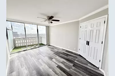 2016 Main Street #2204, Houston, TX 77002 - Photo 11