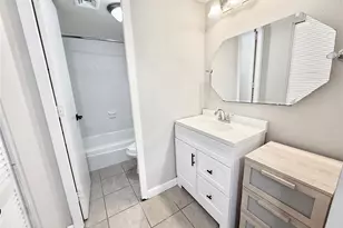 2016 Main St, Houston, TX 77002 - Photo 9
