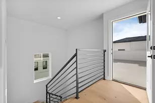 8705 Ojeman Villas Dr, Houston, TX 77055 - Photo 41