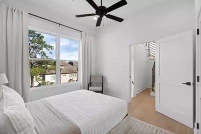 8705 Ojeman Villas Drive, Houston, TX 77055 - Photo 39