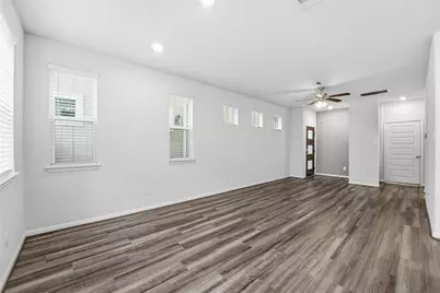 5507 Cuerta Street, Houston, TX 77023 - Photo 9