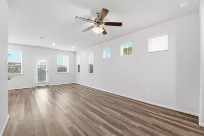 5507 Cuerta Street, Houston, TX 77023 - Photo 7