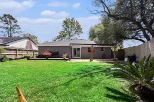 510 Brandywyne Dr, Friendswood, TX 77546 - Photo 13