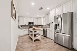 510 Brandywyne Dr, Friendswood, TX 77546 - Photo 7