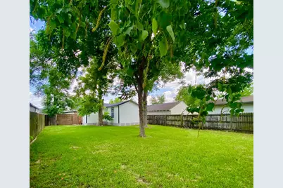 810 Avenue D, South Houston, TX 77587 - Photo 45