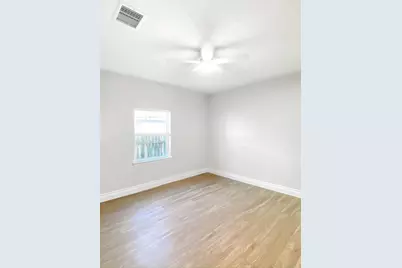 810 Avenue D, South Houston, TX 77587 - Photo 21