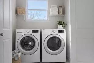 9315 Noel St, Houston, TX 77033 - Photo 7