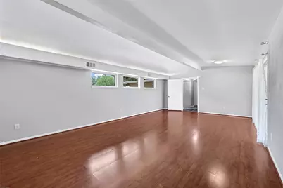 10226 Carlow Lane, La Porte, TX 77571 - Photo 9