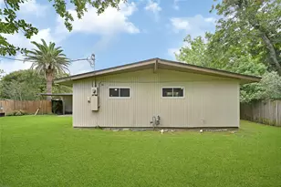 10226 Carlow Ln, La Porte, TX 77571 - Photo 23
