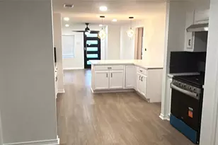 7909 Hoffman St, Houston, TX 77016 - Photo 9