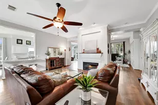 2211 Summer Reef Dr, League City, TX 77573 - Photo 9