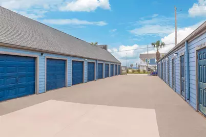 8100 Seawall Boulevard #A, Galveston, TX 77551 - Photo 17