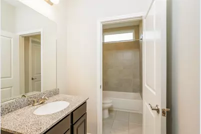 651 Lakeland Circle, Rosharon, TX 77583 - Photo 11