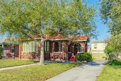 5022 Woodrow Avenue, Galveston, TX 77551 - Photo 1