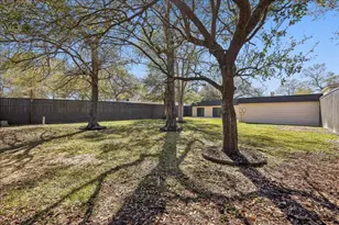1150 Ivy Ln, Beaumont, TX 77706 - Photo 33